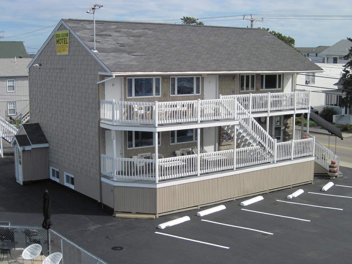 Dolphin Motel