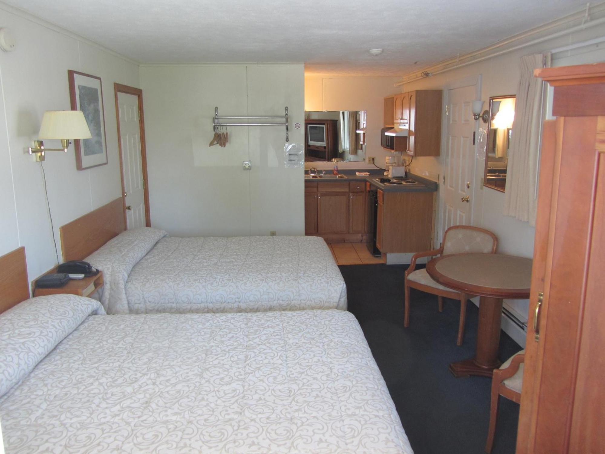 Dolphin Motel Old Orchard Beach