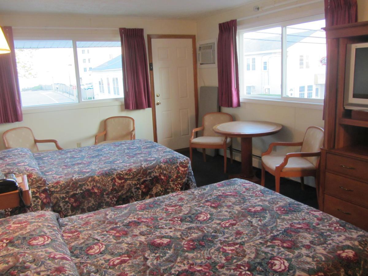 Motel Green Dolphin